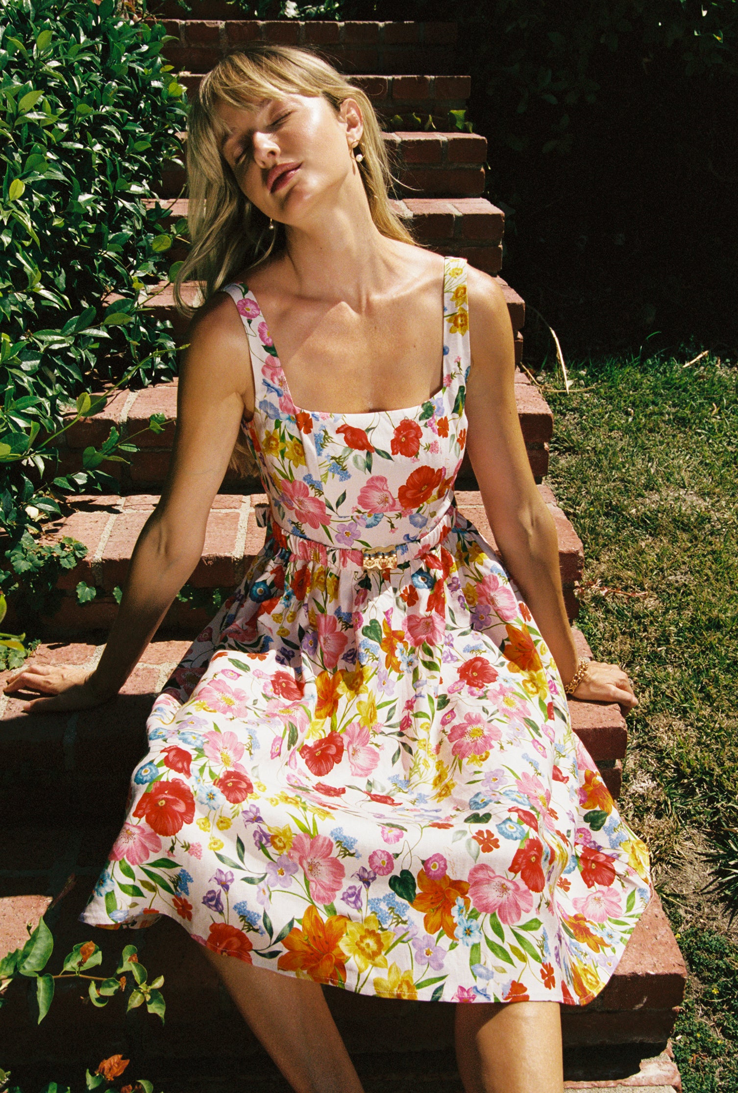 Lily Tea Dress – LA PORTE